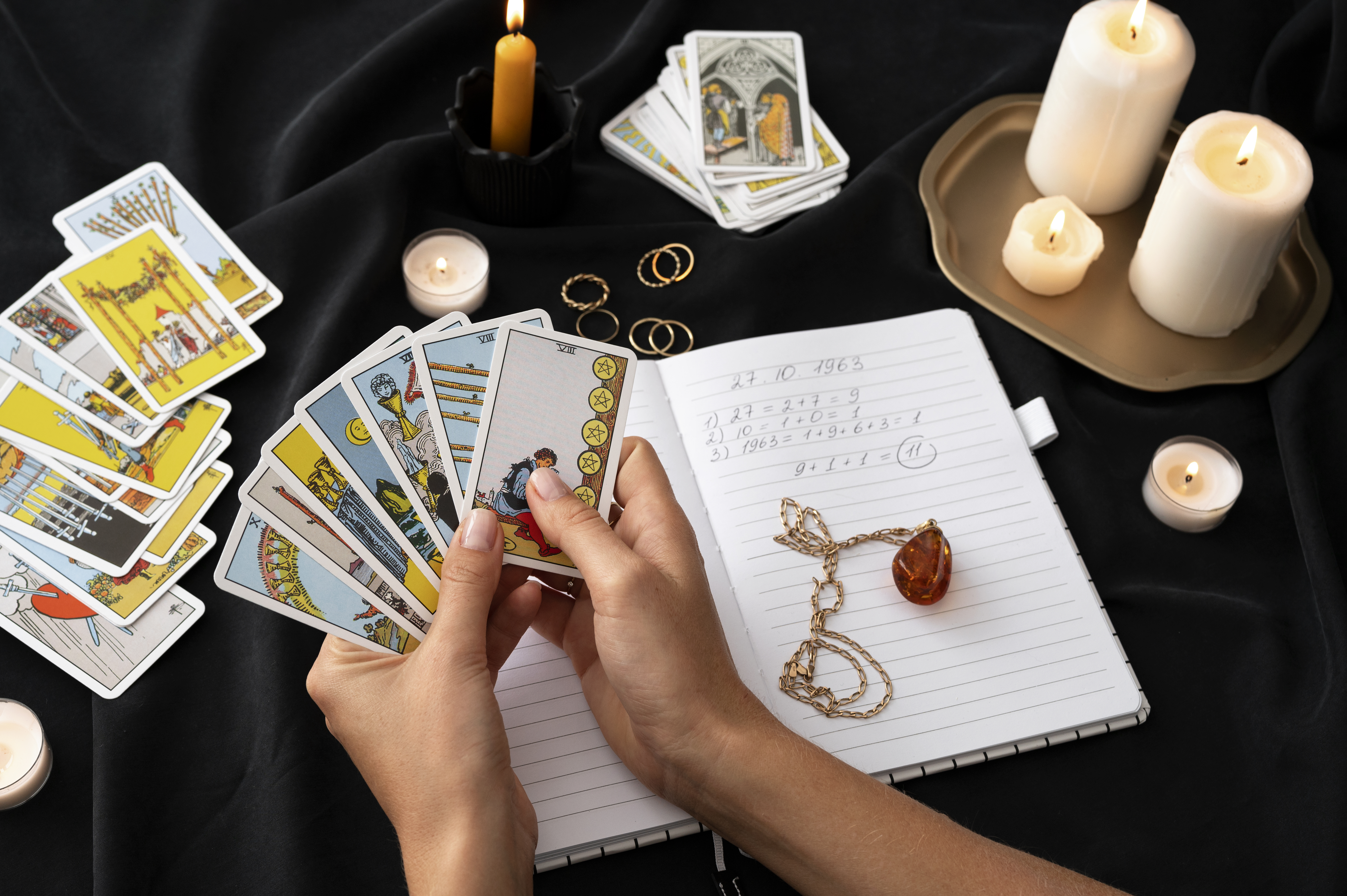 Psychic & Tarot - Rosie Gordon